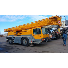 Оренда автокран 30т LIEBHERR LTM 1030-2 Київ