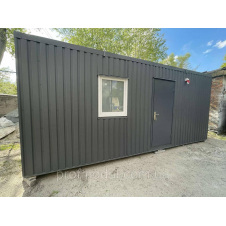 Побутівка з туалетом душем та кухнею