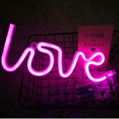 Настінний неоновий світильник нічник Angel Love рожевий Братське