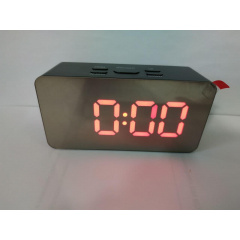 Годинники дзеркальні електронні настільні UKC DS-3658L - USB кабель + батареї Чорний Доманёвка