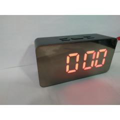 Годинники дзеркальні електронні настільні UKC DS-3658L - USB кабель + батареї Чорний Доманёвка