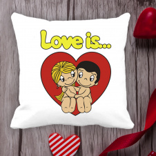 Подушка с принтом Love is "Любовь это..." Белый Кавун П000091
