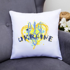 Подушка декоративная с принтом "Желтое сердце и герб Украины Ukraine" Push IT Белый Кавун П000445
