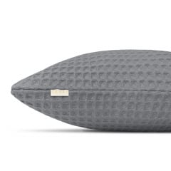 Наволочка Cosas Shadow Greek Waffle 45х45 см Графит Вінниця