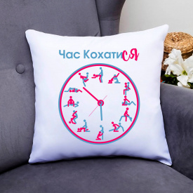 Подушка декоративная с принтом "Время заниматься любовью. Камасутра в часах" Кавун П000752