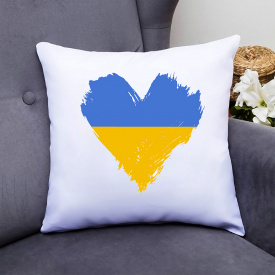 Подушка декоративная с принтом "Украинское сердце" Белый Кавун П000353