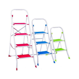 Стремянка с накладками SUPERMAX COLOUR 2 Eurogold 2122R от 2 до 4 ступеней