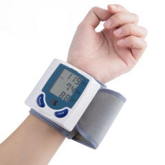 Тонометр автоматический на запястье RIAS Automatic Wrist Watch White-Blue Суми