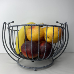 Кошик для фруктів на підніжці DECOR Завиток-1 25х25 см 1025 сірий мармур Івано-Франківськ