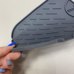 Килимок для змішувача 36,3х14,2х0,6 см Titiz Plastik GP-154 Чернігів