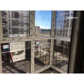 Скління балкона до підлоги - французький балкон під ключ від виробника