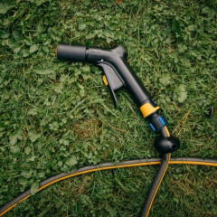 Пистолет-распылитель регулируемый Fiskars Solid (1070838) Суми