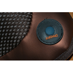 Массажная подушка Спартак Car and Home Massage Pillow Коричневая Ровно