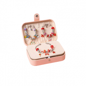 Игрушечный набор украшений Yufeng Princess шармы шкатулка 15х7х20 см Разноцветный (141626)