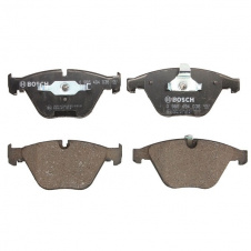 Тормозные колодки Bosch дисковые передние BMW/520i/525i/525i/530d/530d/530i/530i F 0986494036