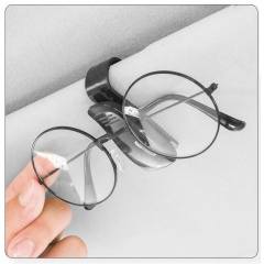 Держатель для очков Xiamen в автомобиль на козырек 2 шт в комплекте Черный (K2050618) Броди