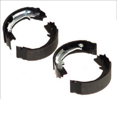 Тормозные колодки Bosch барабанные задние CHEVROLET/DAEWOO Aveo/Lanos R 0986487714 Кропивницький