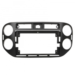 Переходная рамка Lesko 9 Volkswagen Tiguan 2011-2016 (1747) Бучач