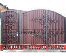 Кованые ворота из профнастила