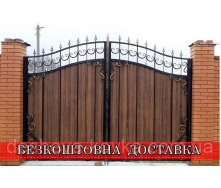 Кованые распашные ворота из профнастила и калиткой