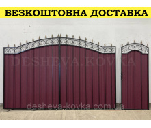 Кованые ворота из профнастилом