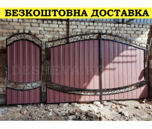 Кованые ворота из профнастилом