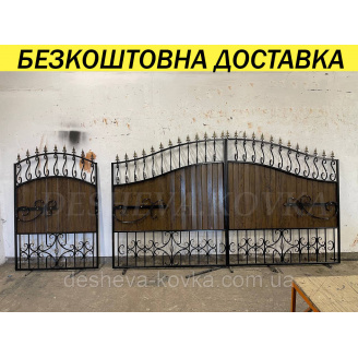 Кованые ворота из профнастила из элементами ковки