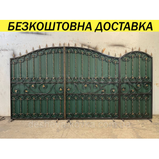 Кованые ворота из профнастила