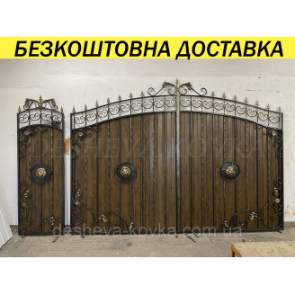 Кованые ворота из профнастилом и коваными элементами