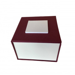 Коробка для наручного годинника подарункова BoX Бордова (IBW028KO) Єланець