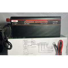 Перетворювач напруги інвертор з 12V на 220V UKC 1800W із зарядкою акумулятора Ладан
