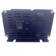 Автомобильный инвертор Solar Power Inverter 011 c 12V на 220V 1500W модифицированная синусоида Red (11034-hbr) Ворожба