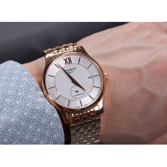 Годинник Tissot Tradition Automatic Small Second T063.428.33.038.00