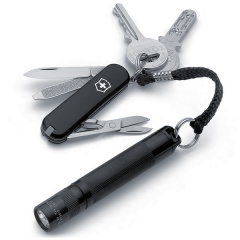Подарочный набор нож Victorinox и фонарь Maglite Черный (4.4014) Курень