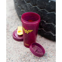 Шейкер спортивный SmartShake Lite DC Wonderwoman 800ml Бордовый (1838398740) Изюм