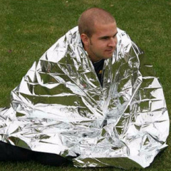 Походное туристическое термоодеяло EMERGENCY BLANKET UY215 Киев