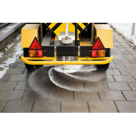 Піщано-сольова суміш для посипання доріг в бегах