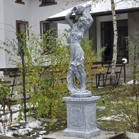 Скульптура садовая "Девушка с кувшином №2" Гранит