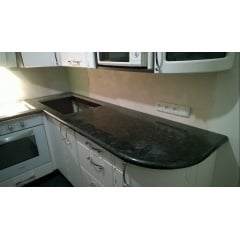 Стільниця гранітна на кухню з Лабрадориту Київ