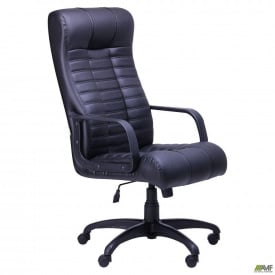 Офисное кресло руководителя AMF Атлантис черный кожзам и пластик на колесиках