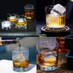 Форма для льда силиконовая Ice с крышкой Кубики 4 ячейки 11х11х5 см Черный (C051349) Чернівці