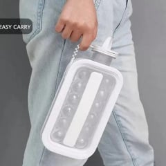 Портативная силиконовая форма для льда OPT-TOP ICE Cube Tray бутылка 2в1 на 17 шариков Белый (2104618556) Чернівці