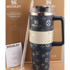 Термокружка Stanley Quencher H2.0 Tumbler 1,18 л Navy Blue Monogram KT6007836 Кропивницкий