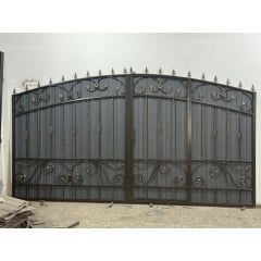 Ковані ворота з профнастилом та каліткою Харків
