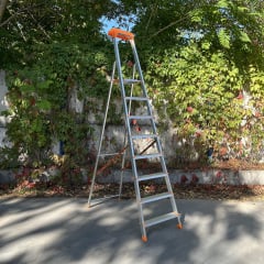 Стремянка 2 м алюминиевая свободностоящая на 8 ступеней Стандарт Вознесенск