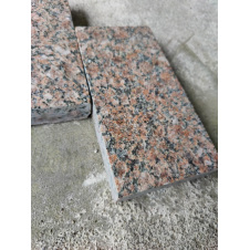 Бруківка гранітна пиляна жадківка(корецька) 20*10*4