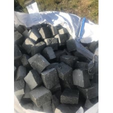 Гранітна брусковина колота (Габро)