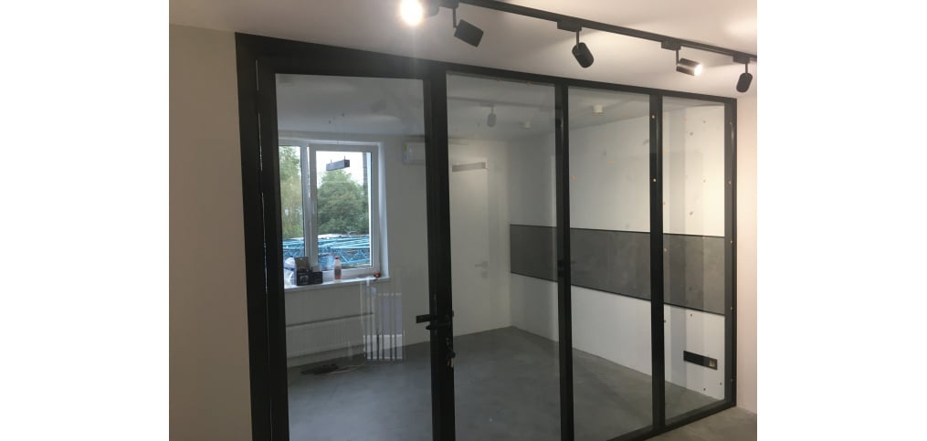 Офісні перегородки з алюмінію