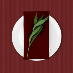 Скатертина на стіл водовідштовхувальна COSAS 100х180 BLUEBERRY Кременець