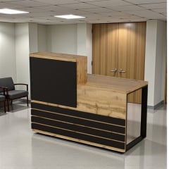 Стійка адміністратора Tobi Sho Ресепшн/5 правостороння для офісу, салону, 1600х636х1090 Дуб аппалачі/Чорний Київ